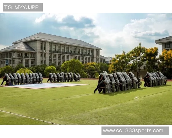 媒体人分析海港昔日荣誉战或激发大连人末轮斗志