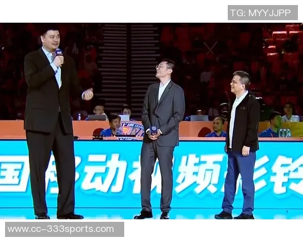 本戈登回忆初见姚明时的震撼感受竟认为他体内有外星人操控着他