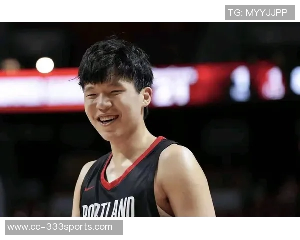 媒体人指出杨瀚森需提升三分投射训练以弥补移动能力短板