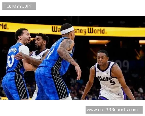 福克斯关键时刻罚球稳住胜局砍下31分5板5助尽管失误较多